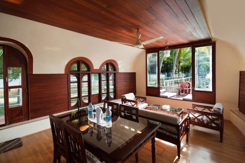 Stay in a Houseboat_kumarakom-4